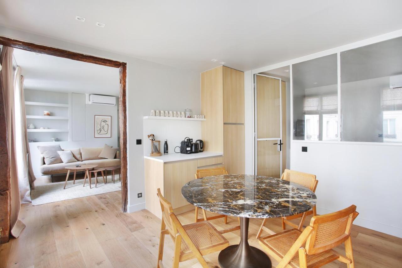 Residence In The Center Of Paris By Studio Prestige Exterior photo
